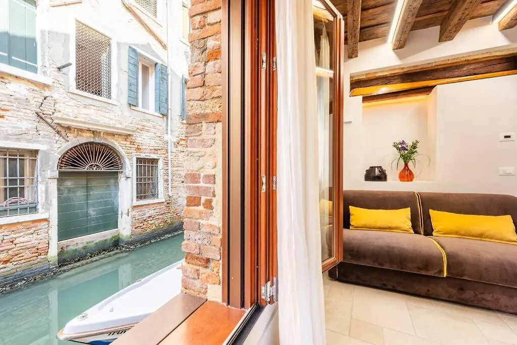 Dream'S Door With Canal View In Venedig 0*,