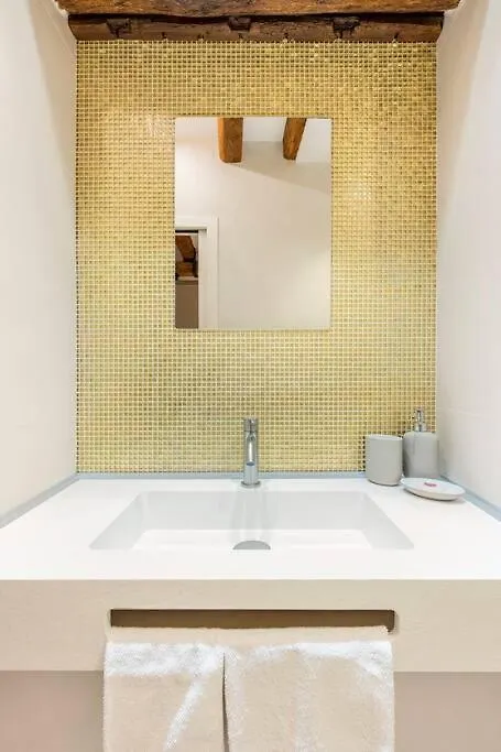 Dream'S Door With Canal View In البندقية